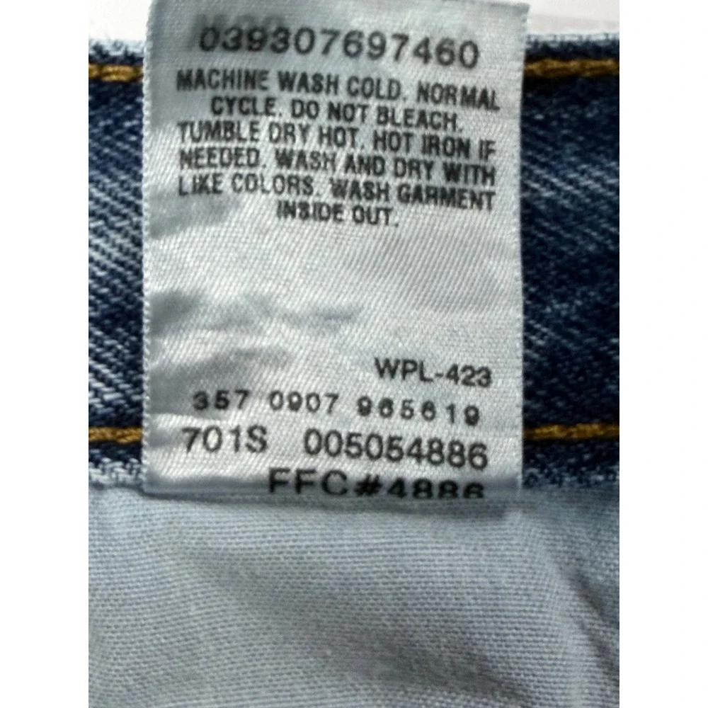 VTG Levis 505 Regular Fit Jeans Mens 38x30 Medium Wash Blue Straight Leg (CC19)